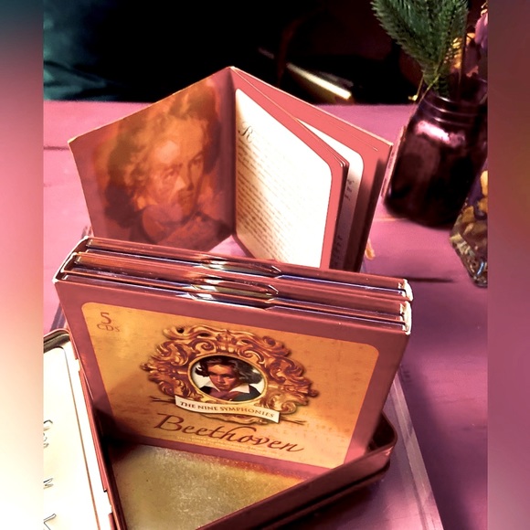 Beethoven The 9 Symphonies Tin Can! - Picture 2 of 9